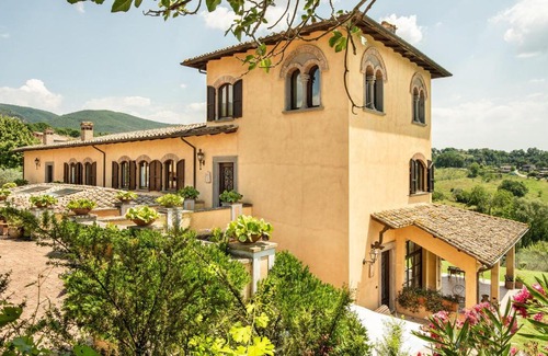 Poggio Catino Apartment | Delightful Poggio Catino Apartment with Pool & WiFi Access