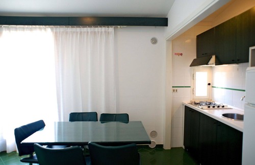 Sperlonga Apartment | Comfortable Apartment for 6 with Pool and Ocean Views
