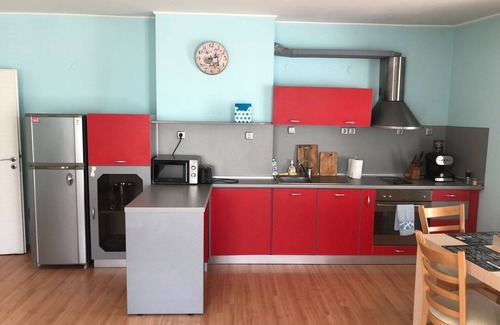 Plovdiv Apartment | Cozy Apartment "Mizia" with Parking and Breakfast Included