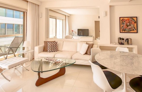 Herzliya Pituach Apartment | Cozy Apartment Steps from Beach with Oceanfront Views