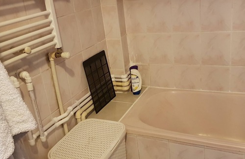 Bayrampasa Apartment | Top-Rated Bülbül Mahallesi Apartment with Spa & Breakfast