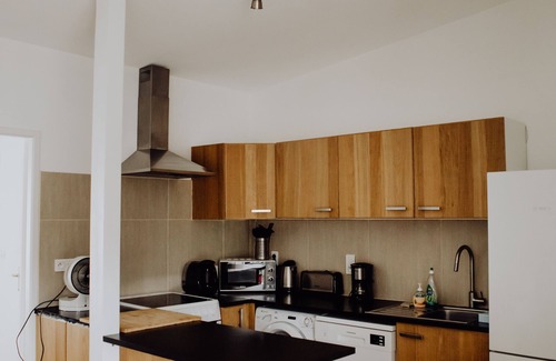 Vernon Apartment | Idyllic Apartment by the Seine in Vernon Giverny for 4