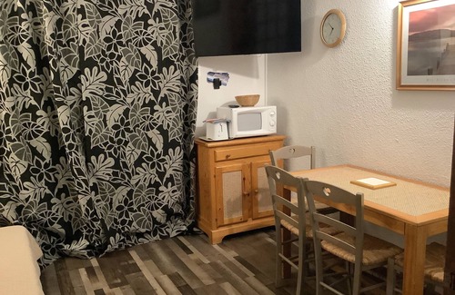 Risoul Apartment | Direct Slopeside Access Apartment with Stunning Views