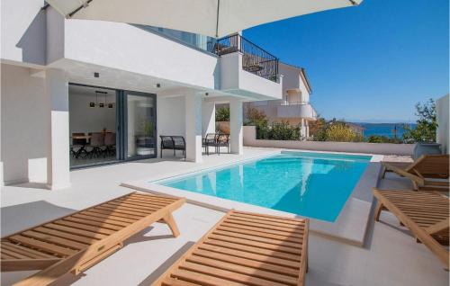 Zman House | Villa Marella: Family-Friendly Getaway with Pool Access