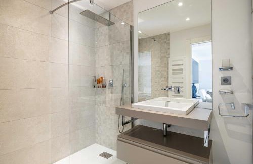Cannes Apartment | Sunny Terrace Escape: 4-Star Family-Friendly Apartment