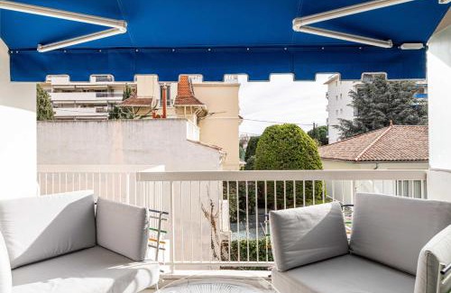 Cannes Apartment | Sunny Terrace Escape: 4-Star Family-Friendly Apartment