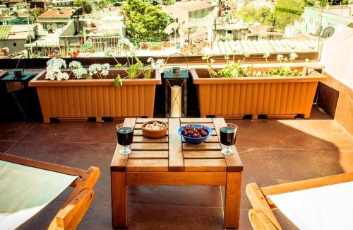 Sultanahmet Apartment | Scenic Apartment with Bosphorus Views in Istanbul