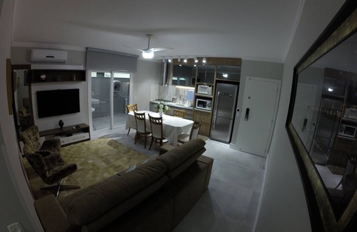 Centro Apartment | Prime Oceanfront Apartment Steps from Bombinhas Beach