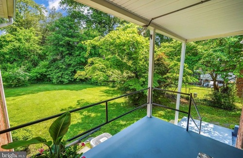 Woodbridge House | Conveniently Located Renovated Apartment Near Attractions