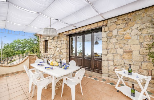 Pisciotta Apartment | Cozy Apartment with Seaview Terrace in Pisciotta, Italy