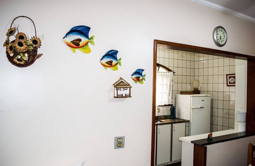 Centro House | Cozy Stay at Casa Praia da Enseada with Ocean Views