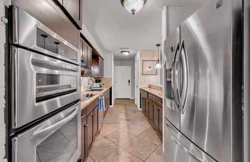 Riverside House | Beautiful Austin Retreat | Pool |Large Backyard | Sleeps 10