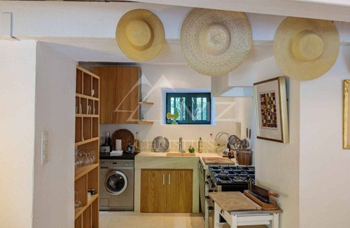 Oppede Other | Authentic Luberon Farmhouse with Pool & Spa - 10/10 Rated