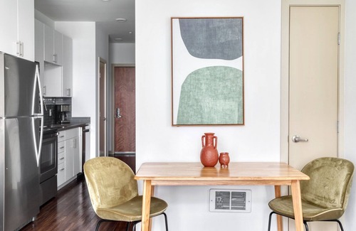 Old Ballard Apartment | Inviting Ballard 1BR with Gym, BBQ & Waterfront Access