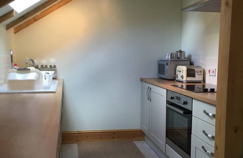 Norwich House | Idyllic Barn Conversion in South Norfolk with Breakfast & Kitchen