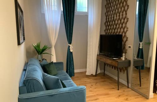 Loreto Apartment | Stylish Tony Apartment: Family-Friendly Stay in Milan