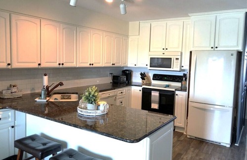 Fenwick Island House | Cozy Bayside Townhome in Fenwick Landing with Ocean View
