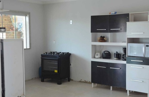 Prado House | Inviting Beach House with Ocean Views and Family-Friendly Perks