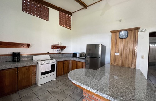 Esterillos Este House | Idyllic Oceanfront Stay at Casa Jenga - Rated 9.2/10