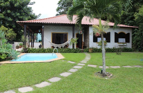 Mangaratiba House | Inviting Beachfront Home with Pool and Ocean Views