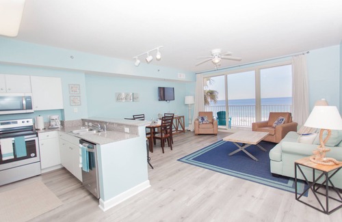 Panama City Beach Condo | Oceanfront Condo with Pool & Spa in Panama City Beach