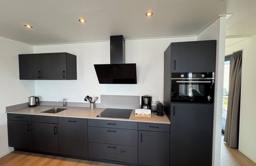 Enkhuizen House | Beautiful BeachHouse on Enkhuizer beach with sea view and comfort