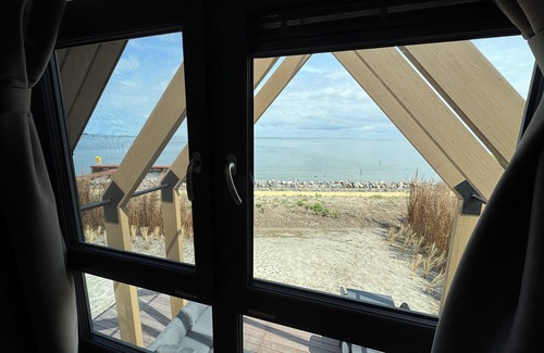Enkhuizen House | Beautiful BeachHouse on Enkhuizer beach with sea view and comfort
