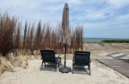 Enkhuizen House | Beautiful BeachHouse on Enkhuizer beach with sea view and comfort