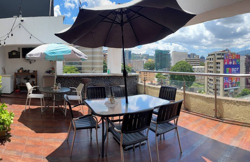 Chacao House | Beautiful bed & breakfast located at the heart of Las Mercedes, in Caracas