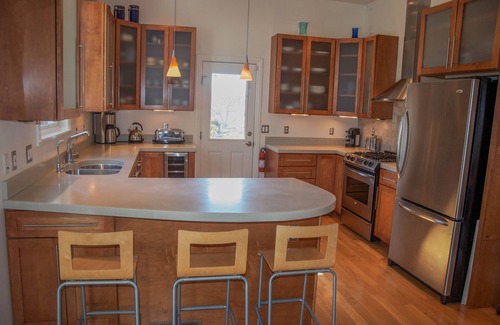 Benicia House | Discover Benicia: A Hidden Gem with Pool & Spa Amenities