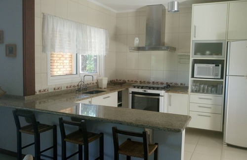 Bom Jesus dos Perdoes Cottage | Idyllic Home with Pool Near Sao Paulo - Guest Rated 10/10