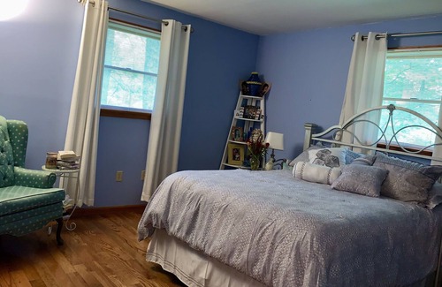 Pocono Mountain Lake House | Beautiful brick home in the Poconos
