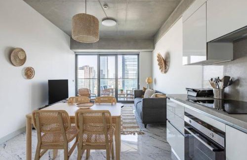 Bomonti Apartment | Beautiful Bright 2bed - Parkingpoolterrace! #341