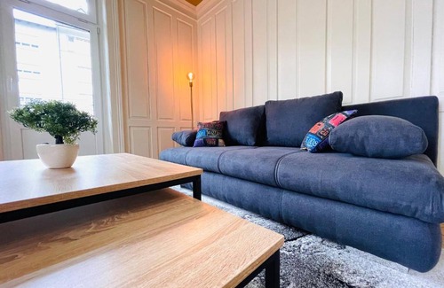 St. Gallen Apartment | Bright Apartment with Balcony & Hot Tub - Guest Rated 8/10