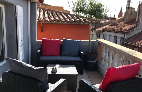 Saint-Jean Apartment | Bright Sunny Apartment F4 with Oceanfront Terrace & Pool