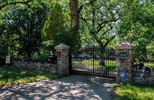 Broadmoor House | Elegant Broadmoor Estate in the Heart of the Neighborhood