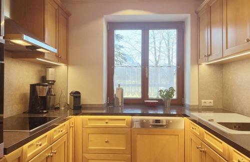 Reith bei Kitzbuehel Ski Chalet | Idyllic Chalet with Ocean View, Pool & Spa Amenities