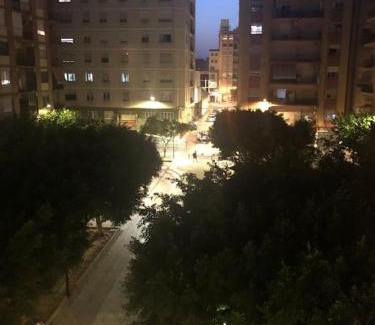 Castello de la Plana Apartment | Cozy Two-Bedroom Apartment in Central Castello - 9.3/10