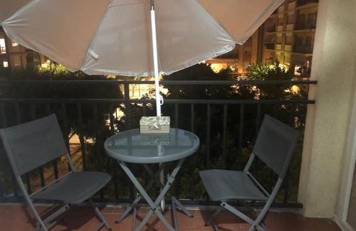 Castello de la Plana Apartment | Cozy Two-Bedroom Apartment in Central Castello - 9.3/10