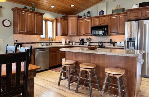 Ely Apartment | Unforgettable Stays at The Boundaries Lake Home: 10/10 Rating