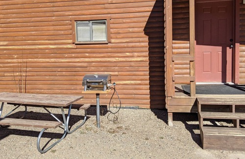 Rye Cabin | Beautiful Cabin in a Campground! Gorgeous views of the Wet Mountains