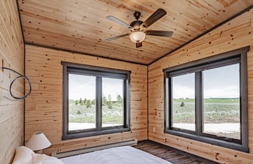 Tetonia Cabin | Cozy Cabin Near Driggs & Jackson Hole - Rated 10/10