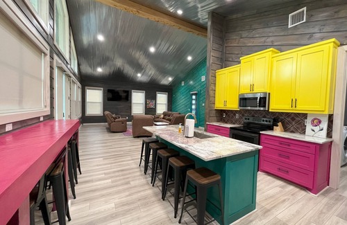 Nashville Cabin | Idyllic Cabin Retreat by the Little Missouri River