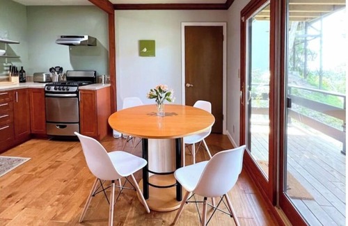 Piedmont Pines House | Scenic Canyon View Suite with Spa & Breakfast - Rated 10/10