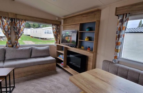 Prestonpans Other | Idyllic Caravan Retreat Near Edinburgh with Ocean Views