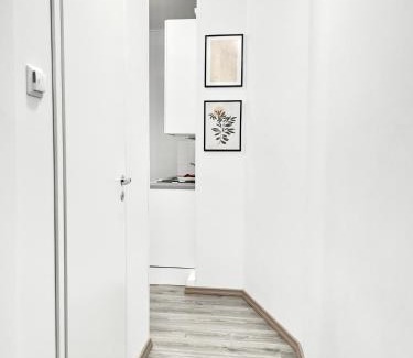 Alppiharju Apartment | Cozy Central Apartment in Helsinki - Family-Friendly Stay