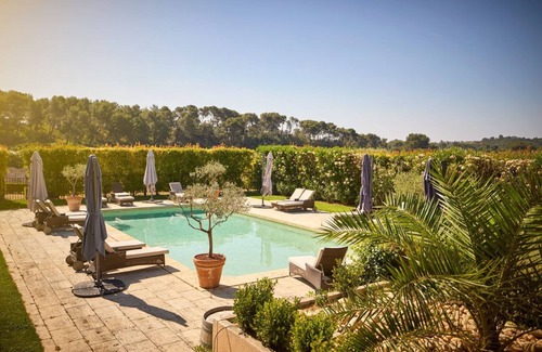 Sorgues Villa | Elegant Chateau Rental with Private Pool in Provence