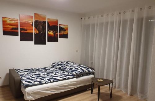 Kernstadt Apartment | Inviting City Apartment for Up to 4 Guests - Family-Friendly
