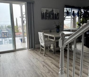 Sun City House | Enchanting City Views with Family-Friendly Amenities