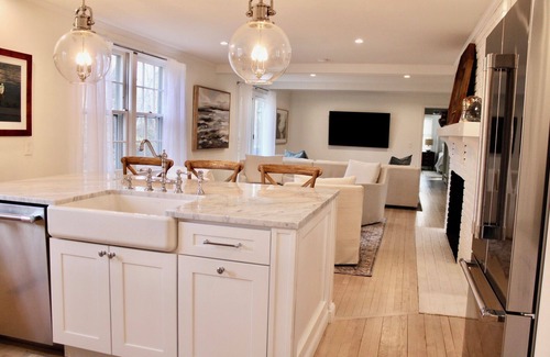 Cummaquid House | Classic Cape Cod Retreat: Highly Rated Family Getaway
